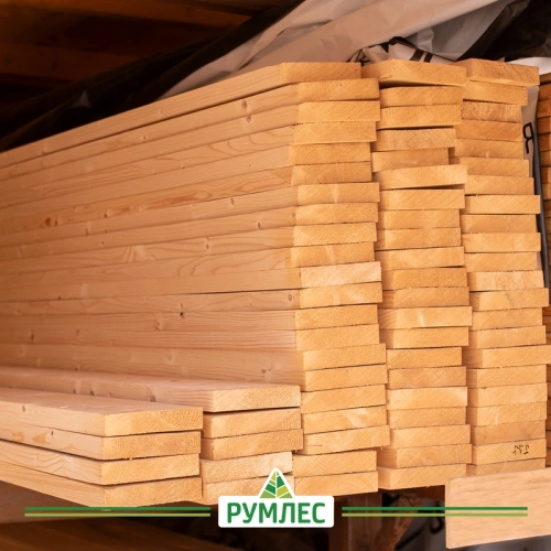 картинка Доска строганая камерной сушки 28*140*6000мм сорт АВ ель/сосна от магазина Румлес