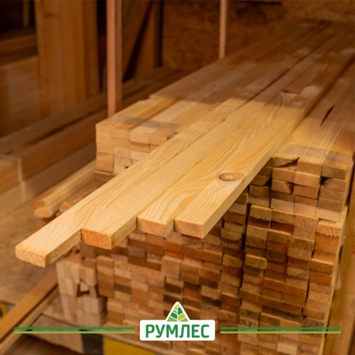 картинка Брусок строганый камерной сушки 20*40*2000мм сорт C ель/сосна от магазина Румлес