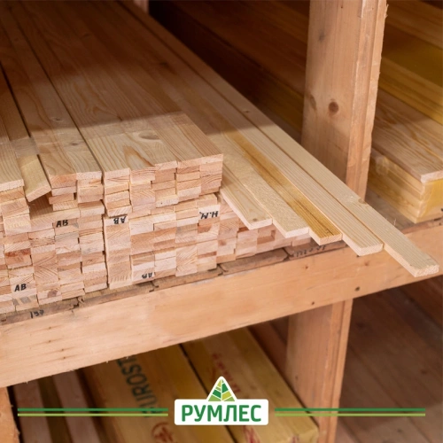 картинка Брусок строганый камерной сушки 10*30*3000мм сорт АВ ель/сосна от магазина Румлес
