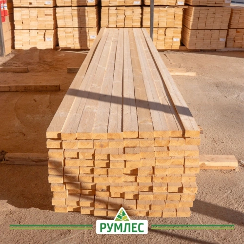 картинка Доска обрезная 50*100*6000мм 1 сорт дисковый распил, естественной влажности ель/сосна от магазина Румлес