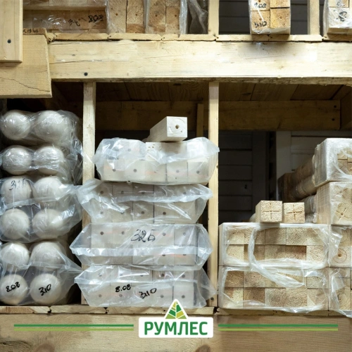 картинка Балясина 50*50*900мм №1 Сосна сорт Экстра сращенная от магазина Румлес