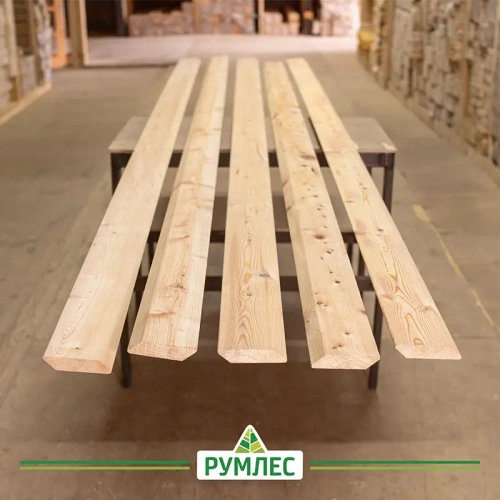картинка Планкен скошенный 20*90*3000мм сорт АВ лиственница от магазина Румлес