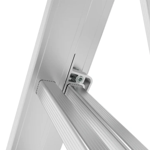 картинка Лестница трехсекционная алюминиевая Новая Высота серия NV100 3*8 ступеней 1230308 от магазина Румлес