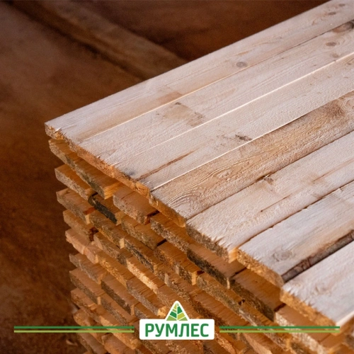 картинка Доска обрезная 25*100*3000мм 3-4 сорт ТУ естественной влажности хвойные породы от магазина Румлес