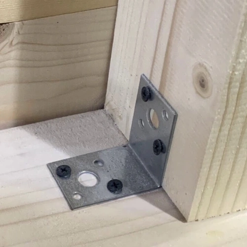 картинка Уголок крепежный 90° оцинкованный 90*90*65*2мм от магазина Румлес