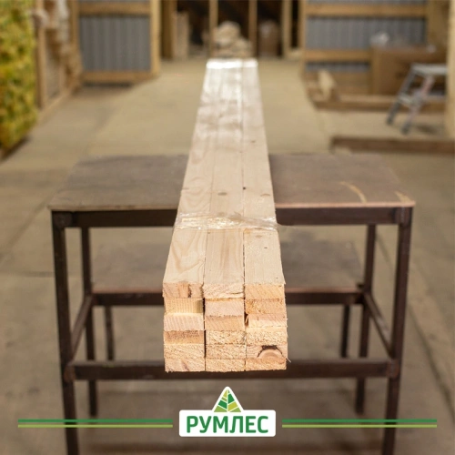 картинка Брусок строганый камерной сушки 20*50*2500мм сорт АВ ель/сосна от магазина Румлес