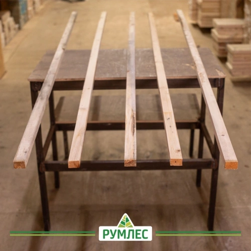 картинка Брусок строганый камерной сушки 20*30*3000мм сорт С ель/сосна от магазина Румлес