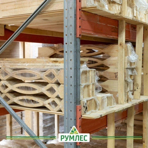 картинка Балясина Плоская 18*90 №2 Сосна сорт Экстра сращенная от магазина Румлес