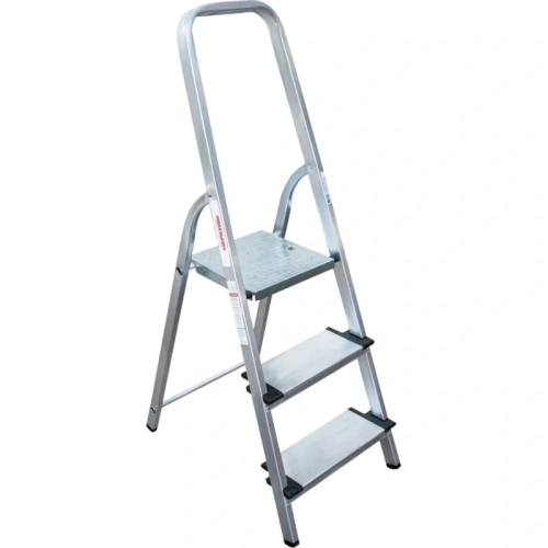 картинка Стремянка алюминиевая широкие ступени Новая Высота 3 ступени 1117103 от магазина Румлес