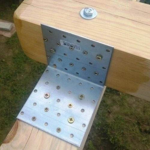 картинка Уголок крепежный 90° оцинкованный 100*100*100*2мм от магазина Румлес