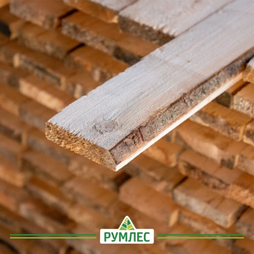 картинка Доска обрезная 25*100*3000мм 3-4 сорт ТУ естественной влажности хвойные породы от магазина Румлес