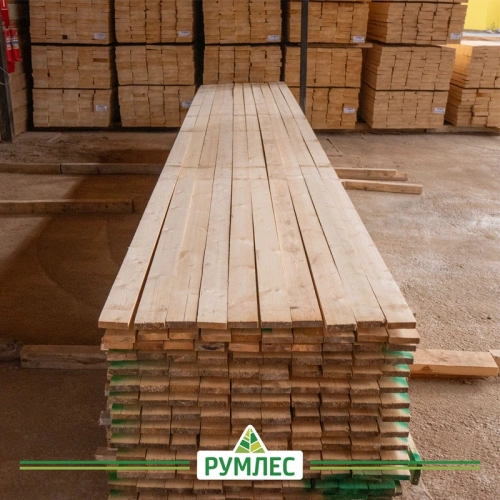 картинка Доска обрезная 25*100*6000мм 1-3 сорт (ГОСТ 8486-86) естественной влажности хвойные породы от магазина Румлес