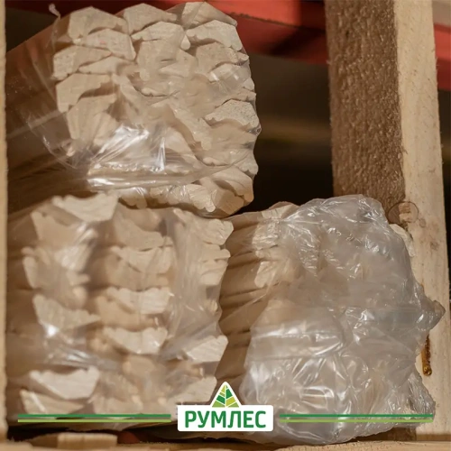 картинка Плинтус осина фигурный 30*2400мм сорт А сращенный от магазина Румлес