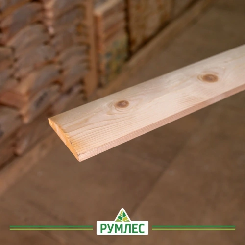 картинка Доска строганая камерной сушки 20*90*2000мм полубревно сорт АВ ель/сосна от магазина Румлес