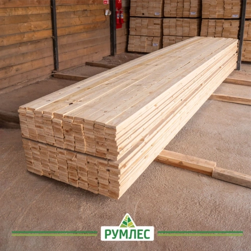 картинка Доска обрезная камерной сушки 25*100*6000мм ель/сосна 1-2 сорт дисковый распил (10-18%) от магазина Румлес